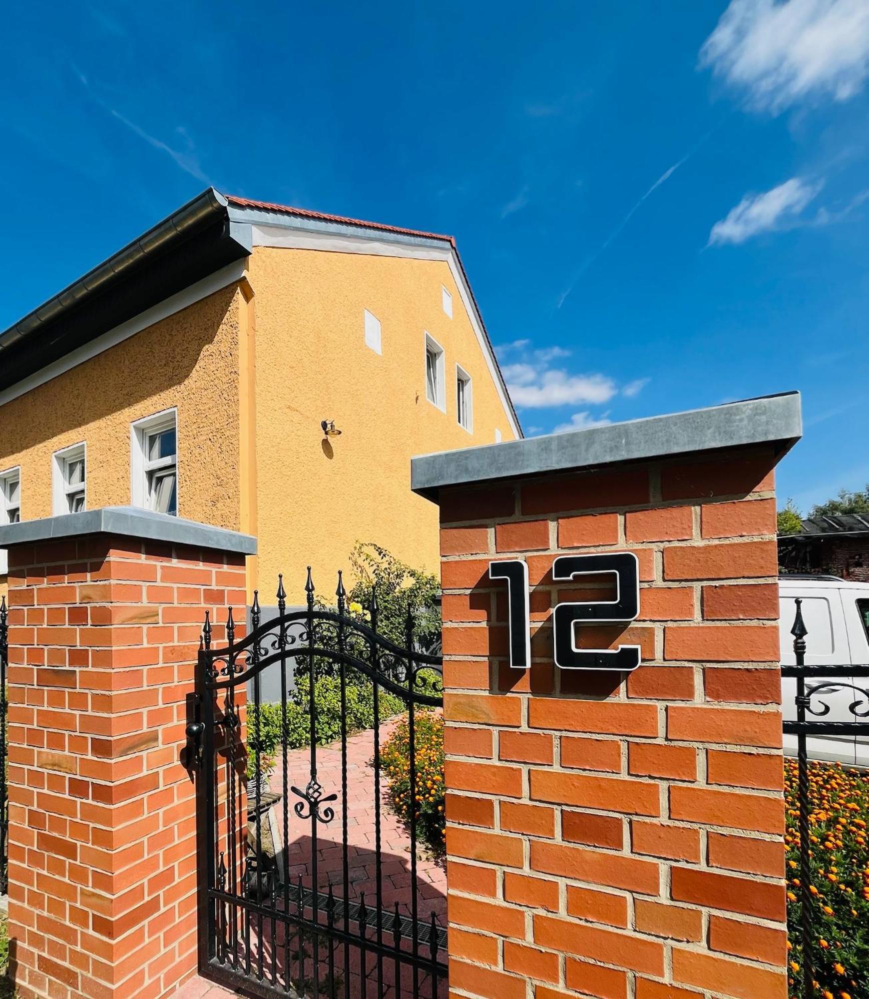 Gutshof Von Gemuenden Ferienwohnung 1 Bernau bei Berlin Exteriör bild